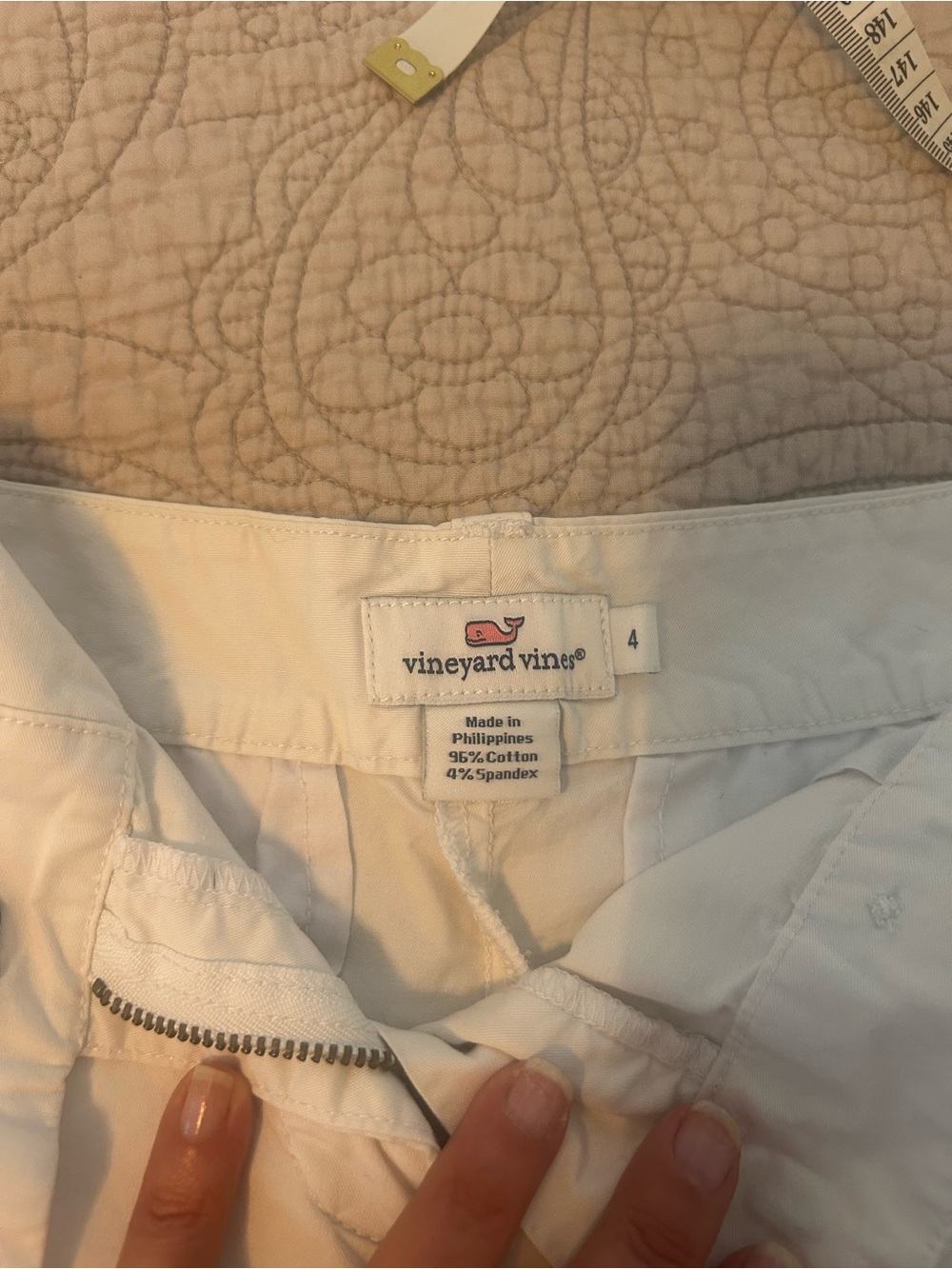 Vineyard Vines White Women's Bermuda Shorts